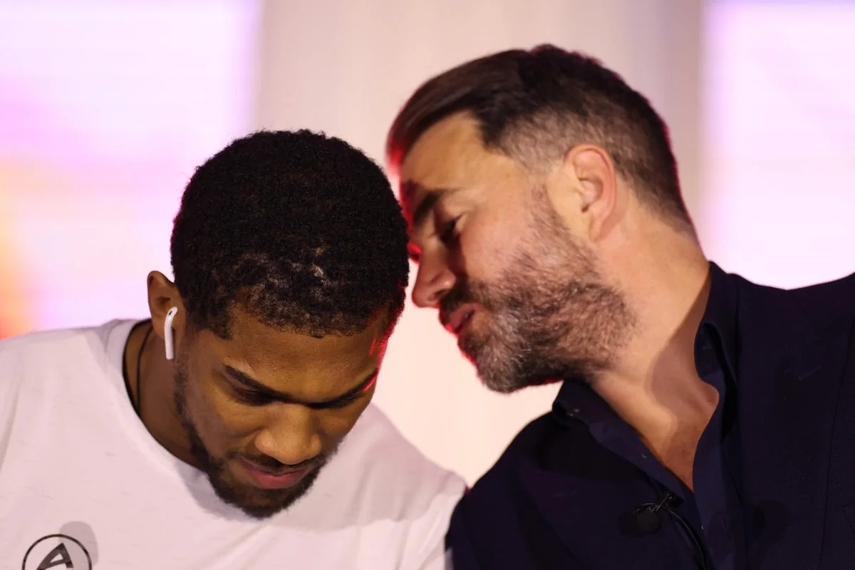 Eddie Hearn Hints At Imminent Anthony Joshua Decis 20251112 215435