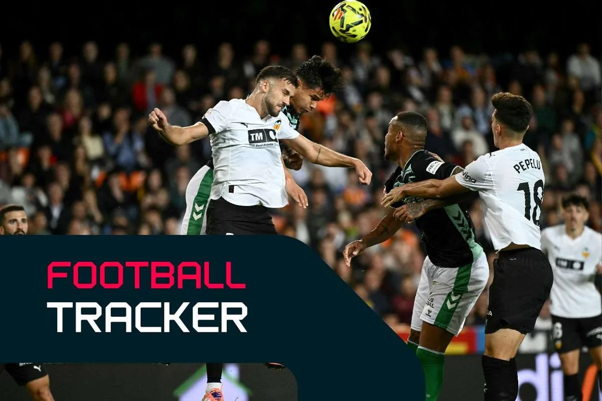 Football Tracker Valencia taking on Betis as PSG f 20251109 211714