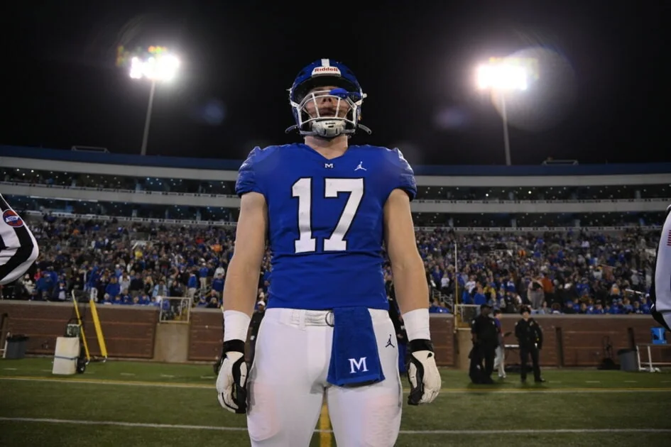 Football playoff brackets set for 2025 series 20251108 144157