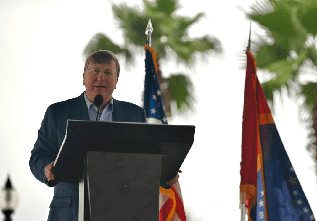Governor Recommends Lawmakers Focus On Energy Work 20251119 080434