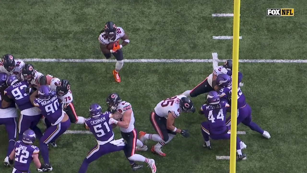 HIGHLIGHT Kyle Monangai powers for 1 yard TD 20251116 214633