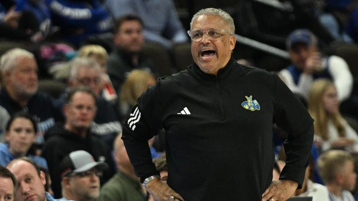 Iona Vs Kansas City Odds Prediction Line Time 2025 20251111 191832