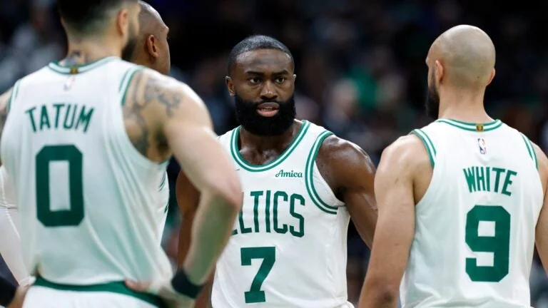 Jaylen Brown Derrick White appear on Celtics injur 20251129 232226