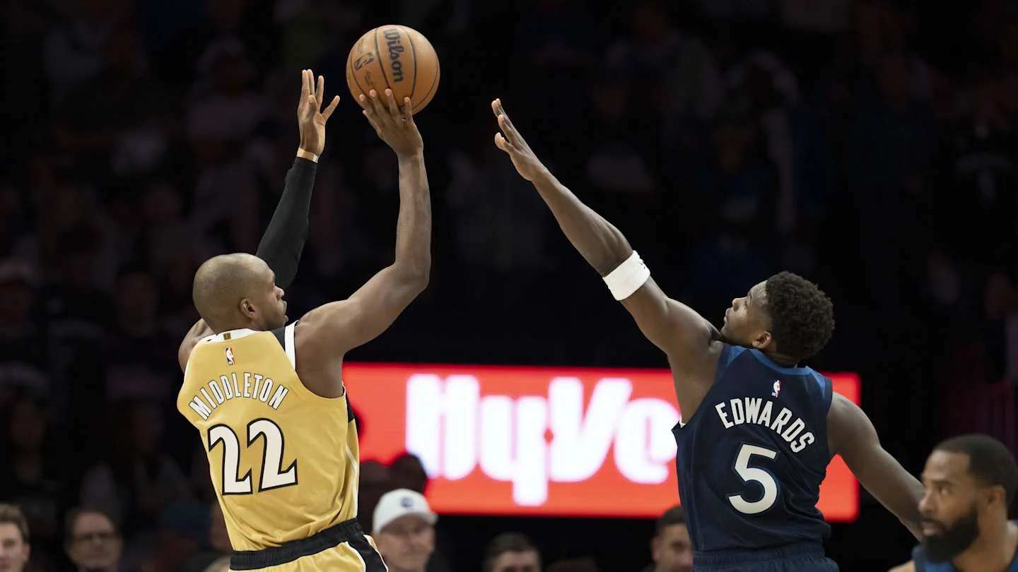 Khris Middleton Slowly Settling Into Wizards Wing 20251126 031314