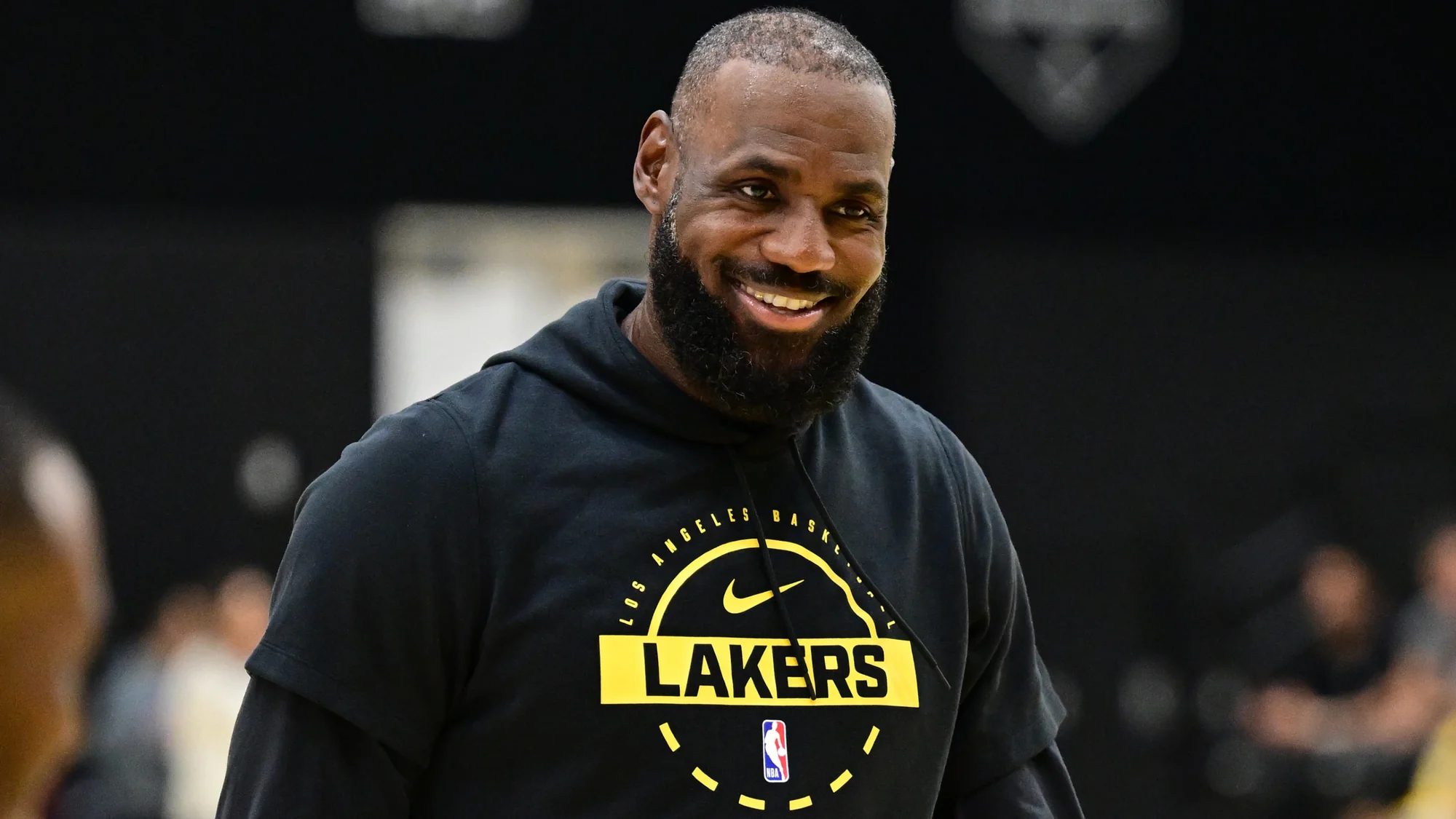 Lebron James Returns To Practice With Lakers Nears 20251118 201533
