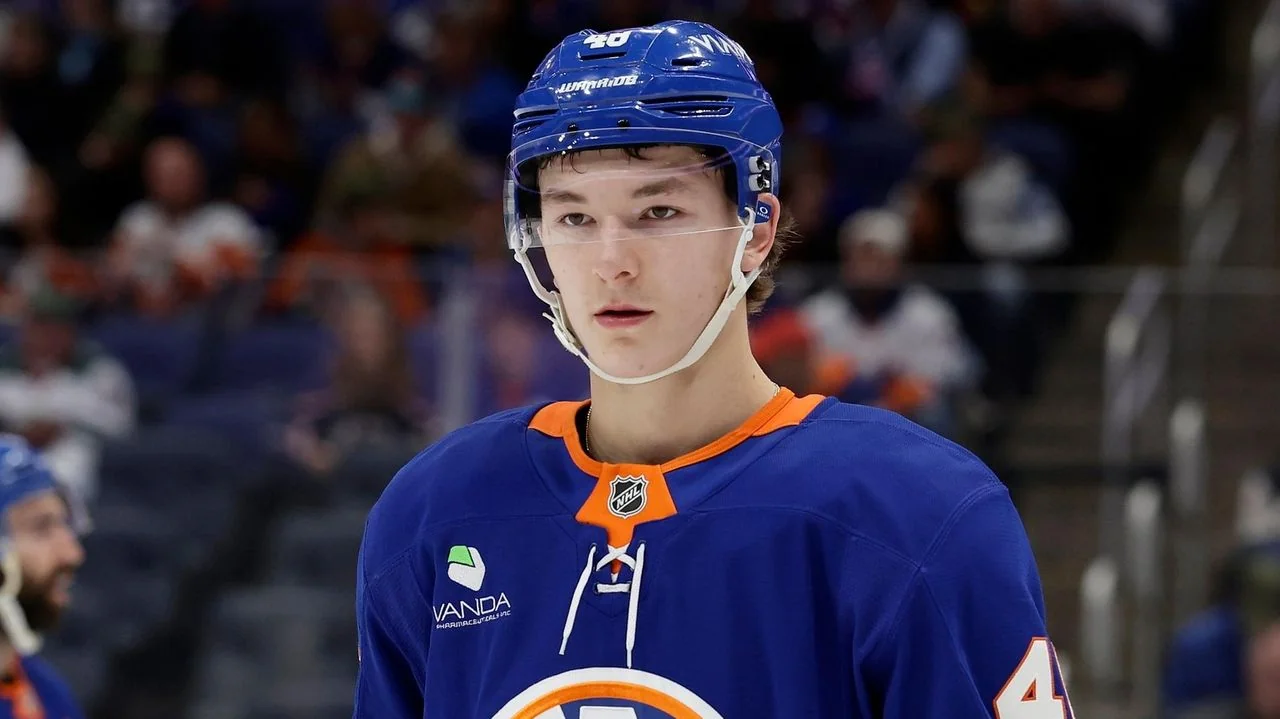 Marketing Matthew Schaefer Islanders Rookie Has Al 20251114 141202