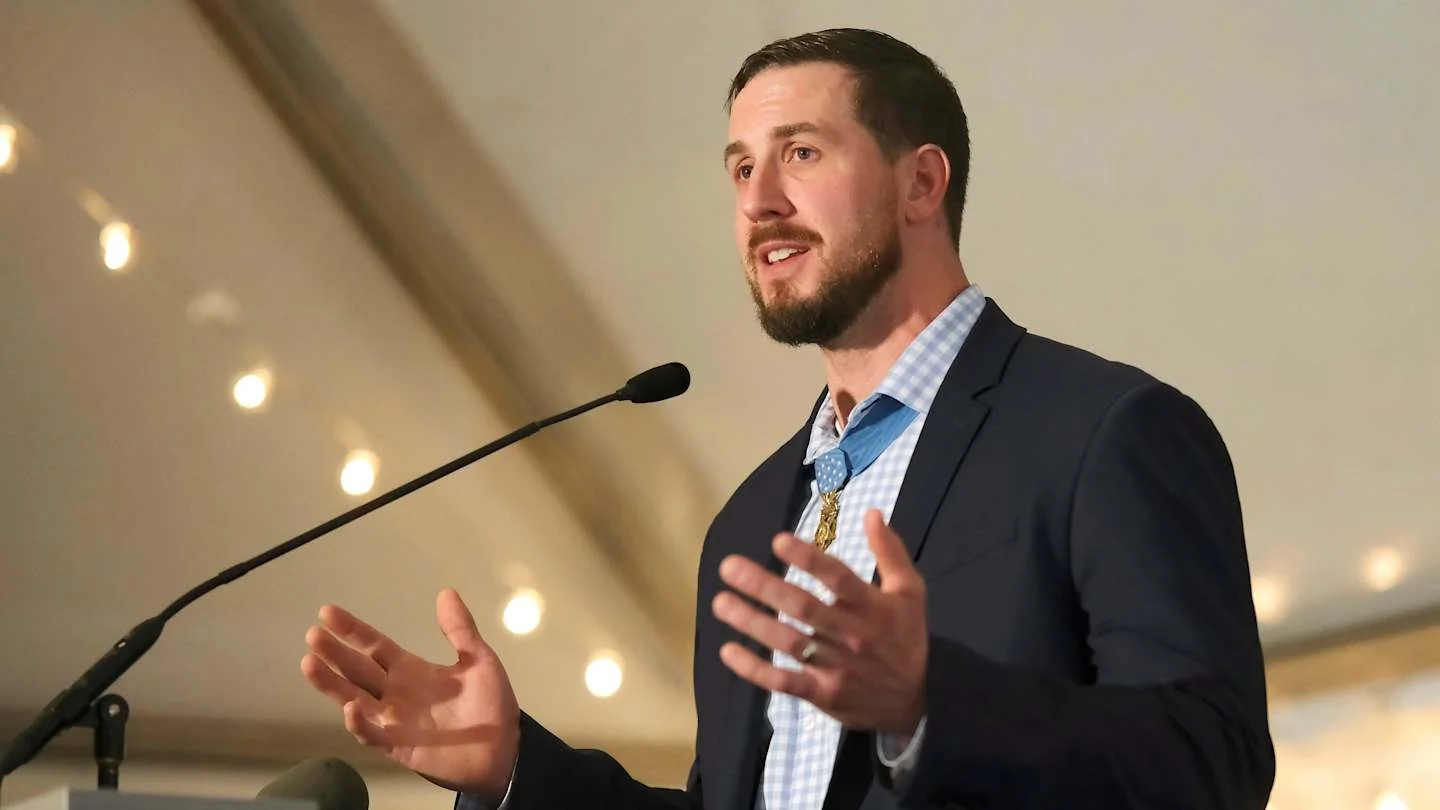 Meet The Patriots Honorary Captain And Medal Of Ho 20251114 024733