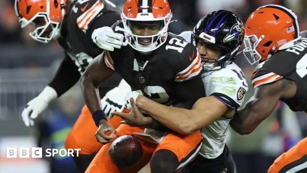 Nfl Shedeur Sanders Had Rough Debut But How Much A 20251120 140720