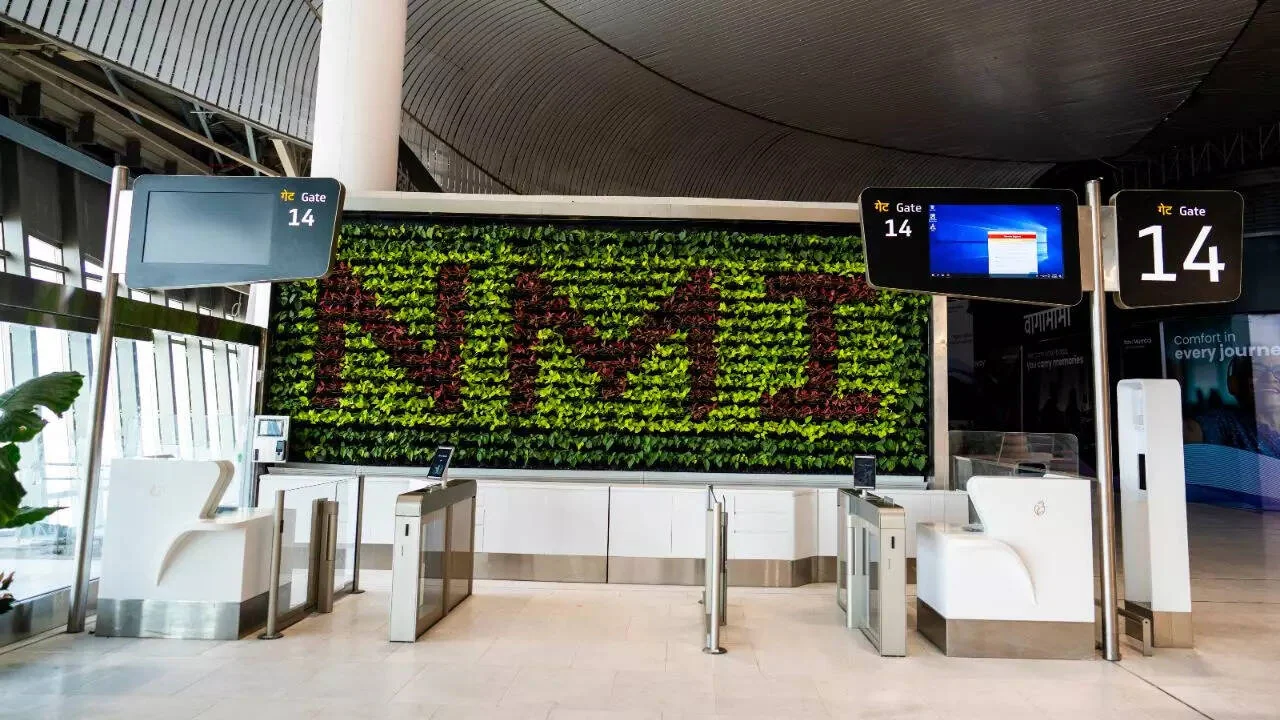 New Choices For Flyers Navi Mumbai Airport Opens D 20251117 095635