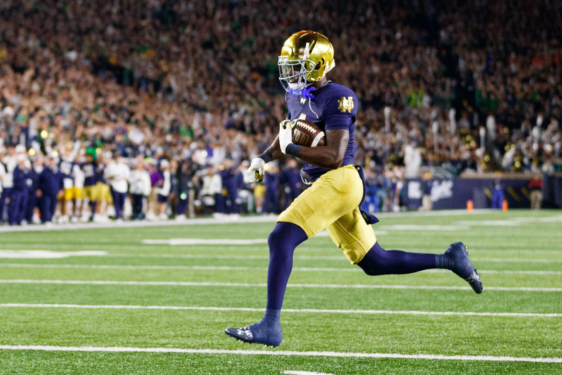 Notre Dame Rb Jeremiyah Love Opens Up On Choosing 20251115 175257