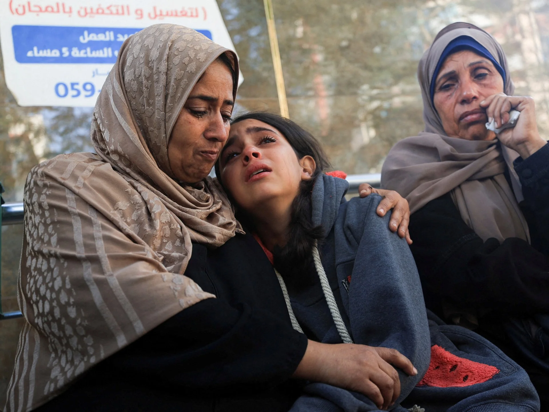 Palestinians squeezed as Israel moves beyond yello 20251121 120556