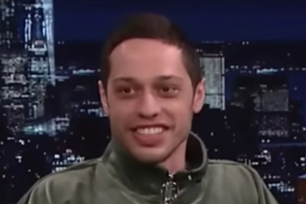 Pete Davidson reveals the one person who could con 20251109 021036