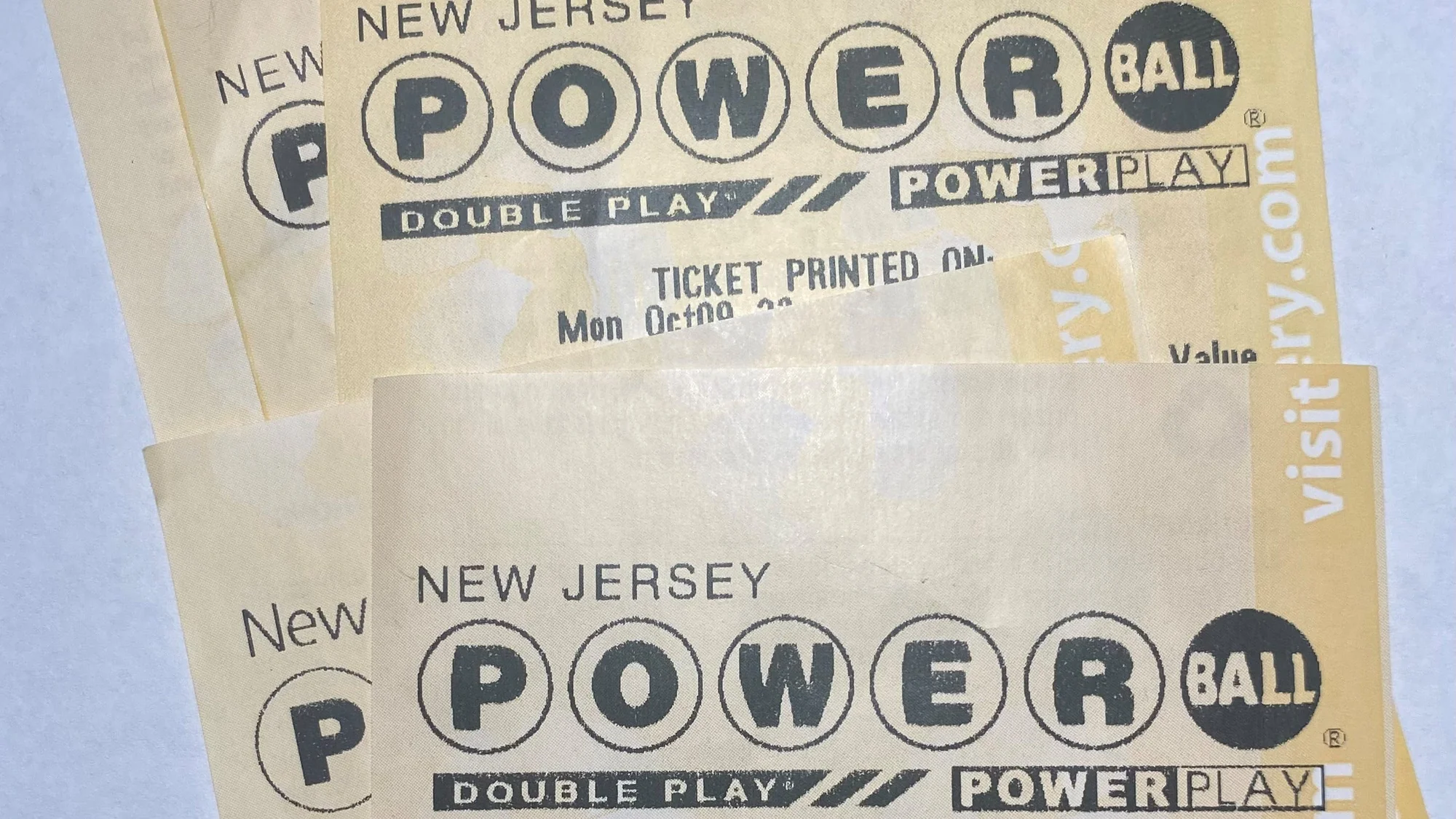 Powerball Winning Numbers For 593 Million Jackpot 20251120 102523