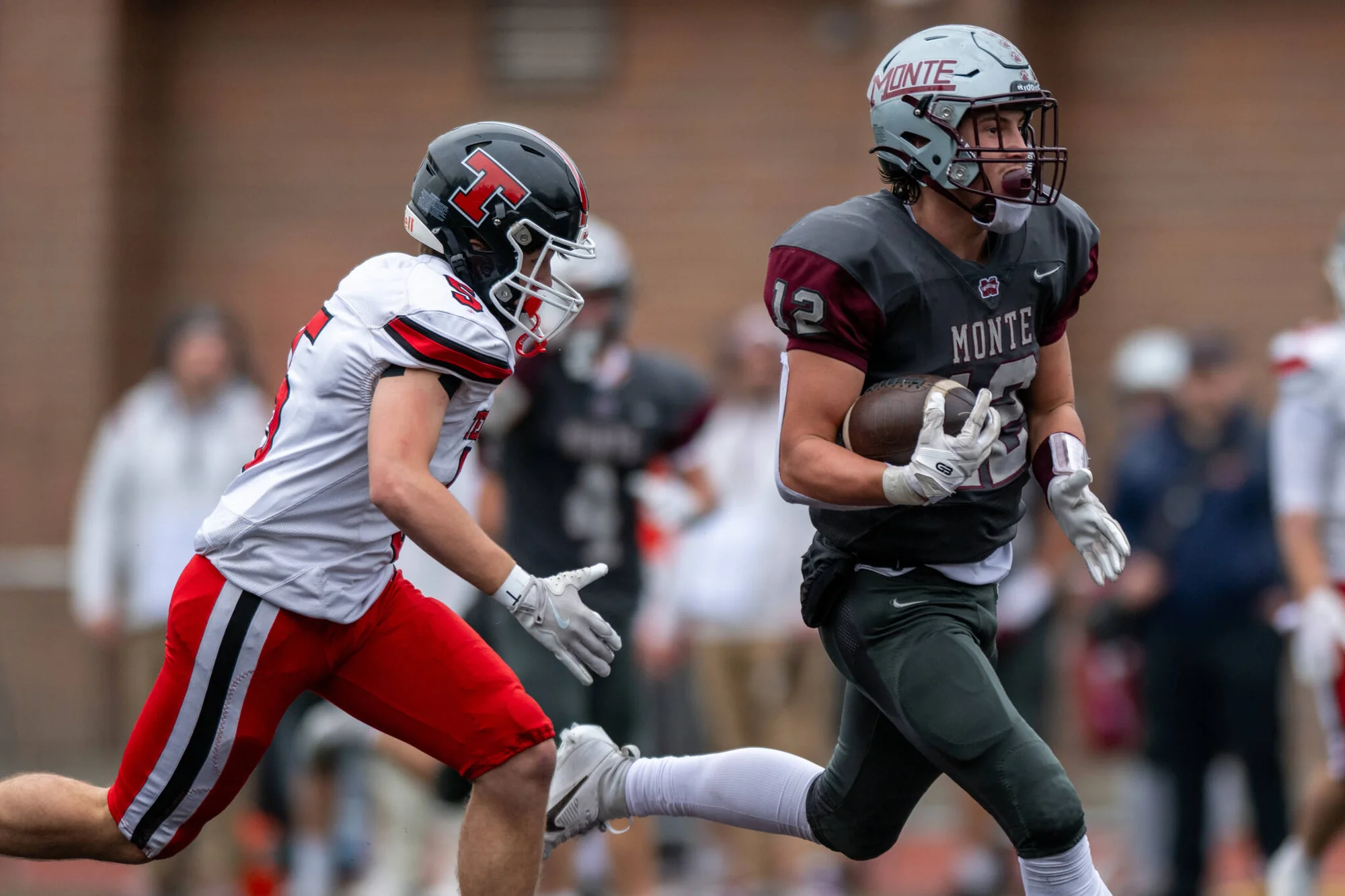 Prep Football Roundup Montesano Manhandles Tenino 20251119 010609