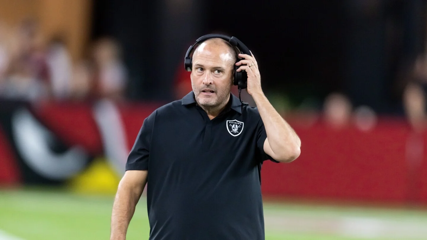 Raiders fire special teams coordinator Tom McMahon 20251107 233611