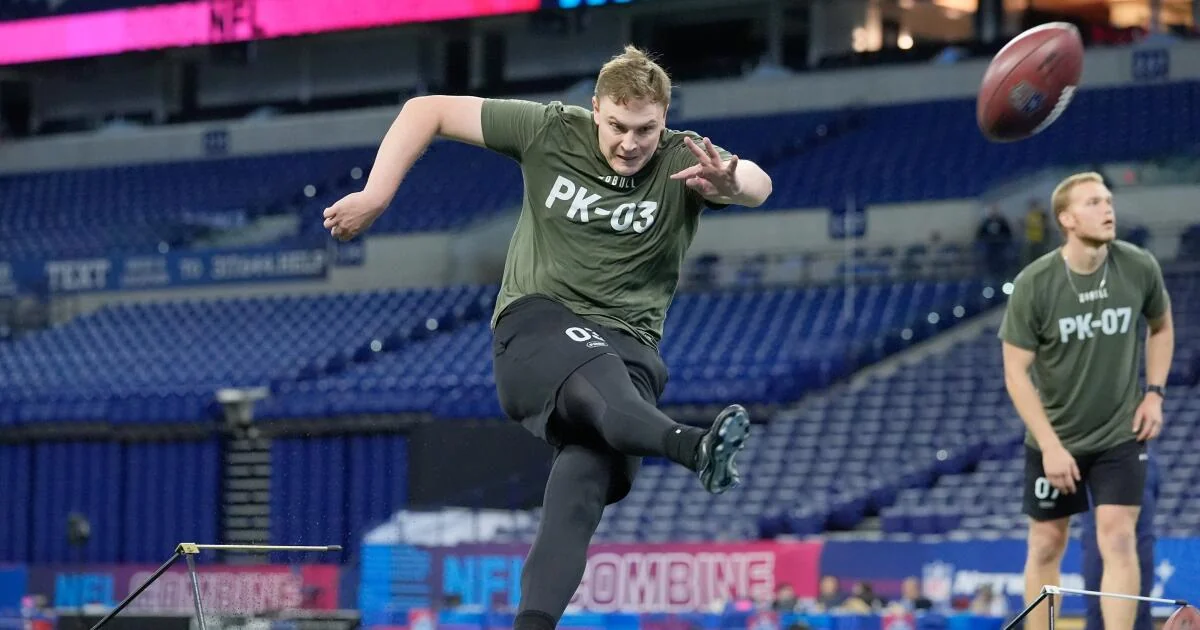 Rams sign Harrison Mevis to compete for kicking jo 20251106 212155