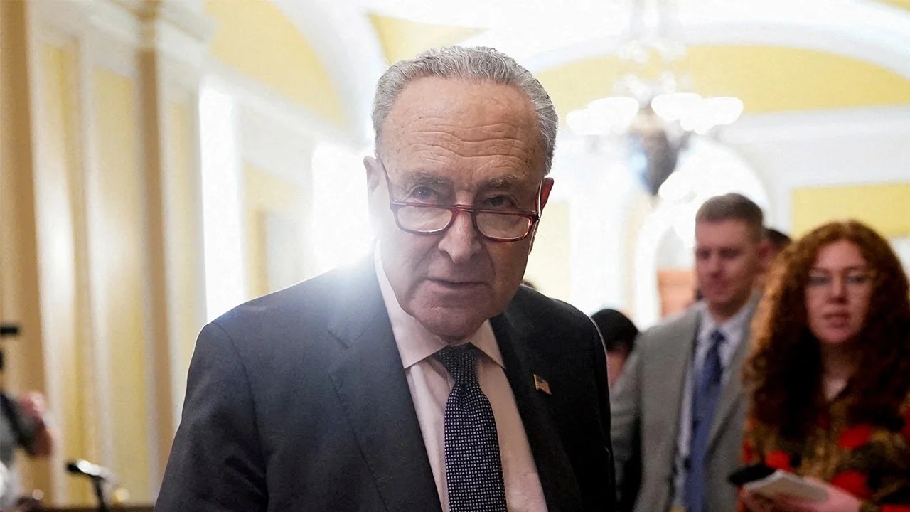 Reckoning looms for politicians as longest governm 20251109 044805