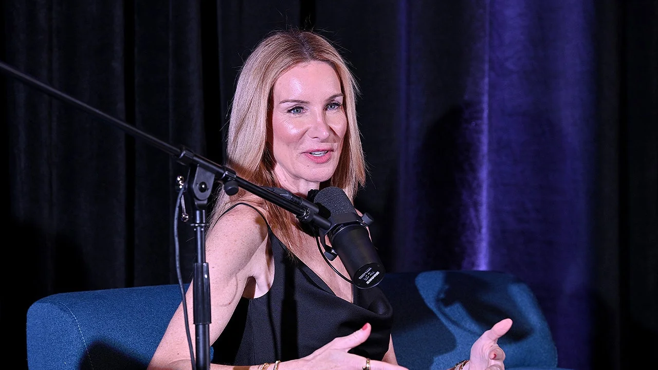 Rising Foulmouthed Podcast Star Jennifer Welch Dem 20251115 004345