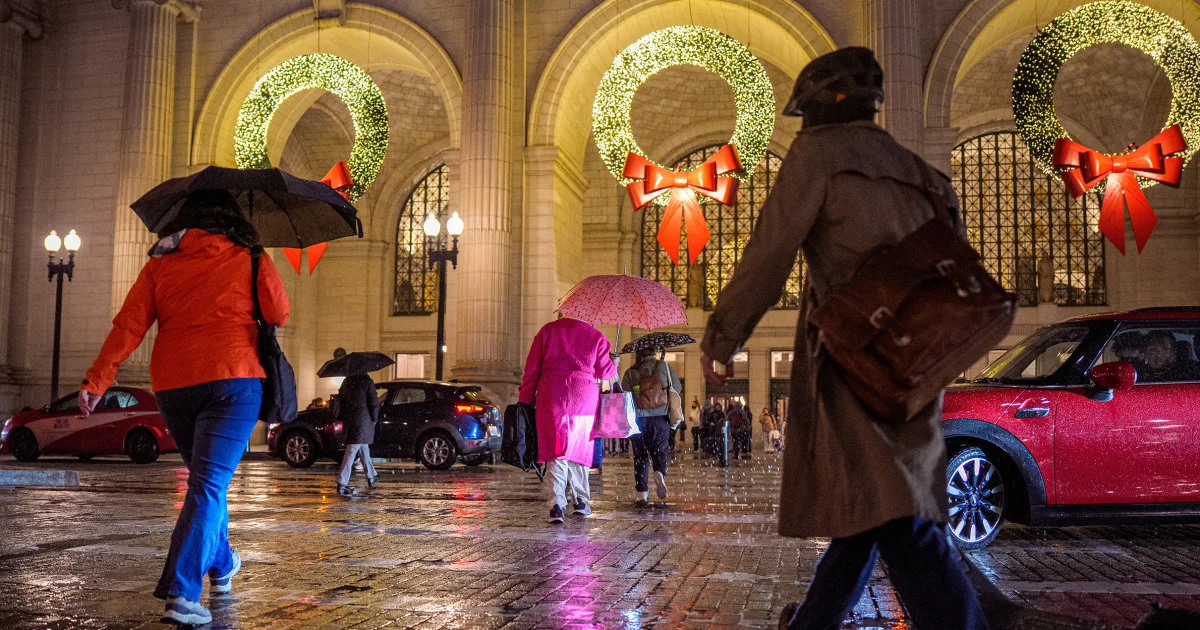 Thanksgiving travelers set to face winter storms s 20251127 115729