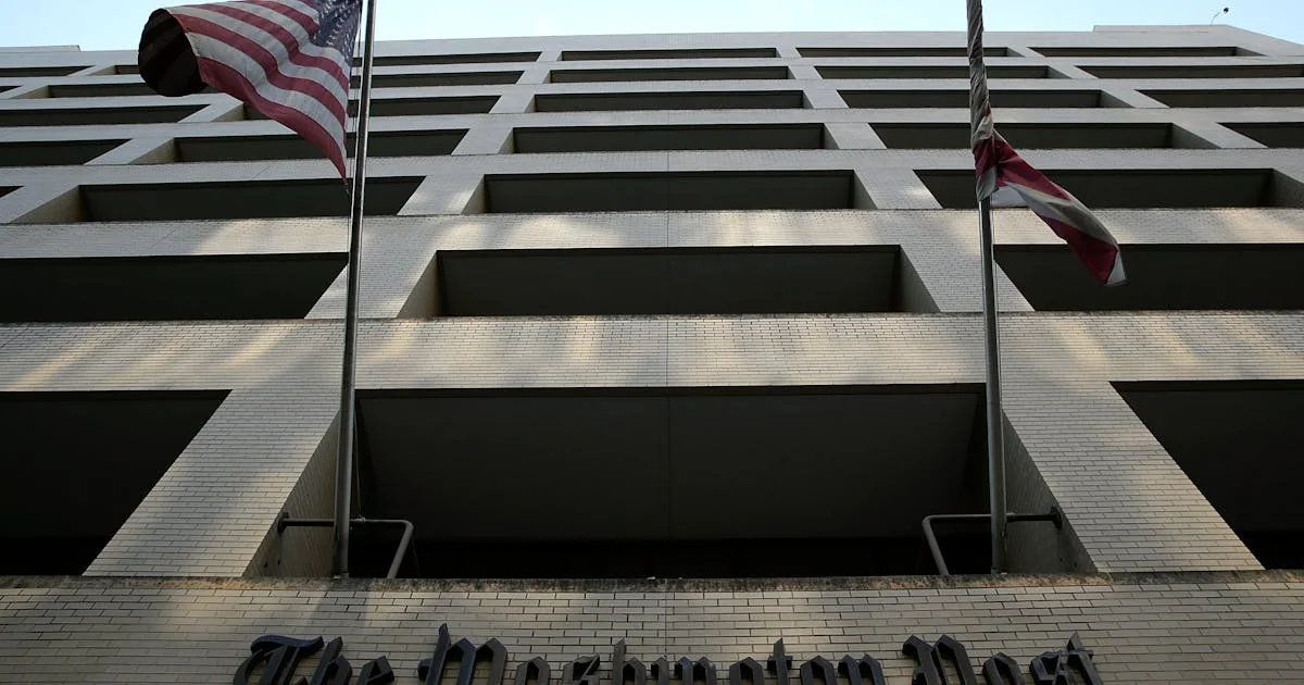 The Washington Post Has Become Right Wing Even Fas 20251105 024743