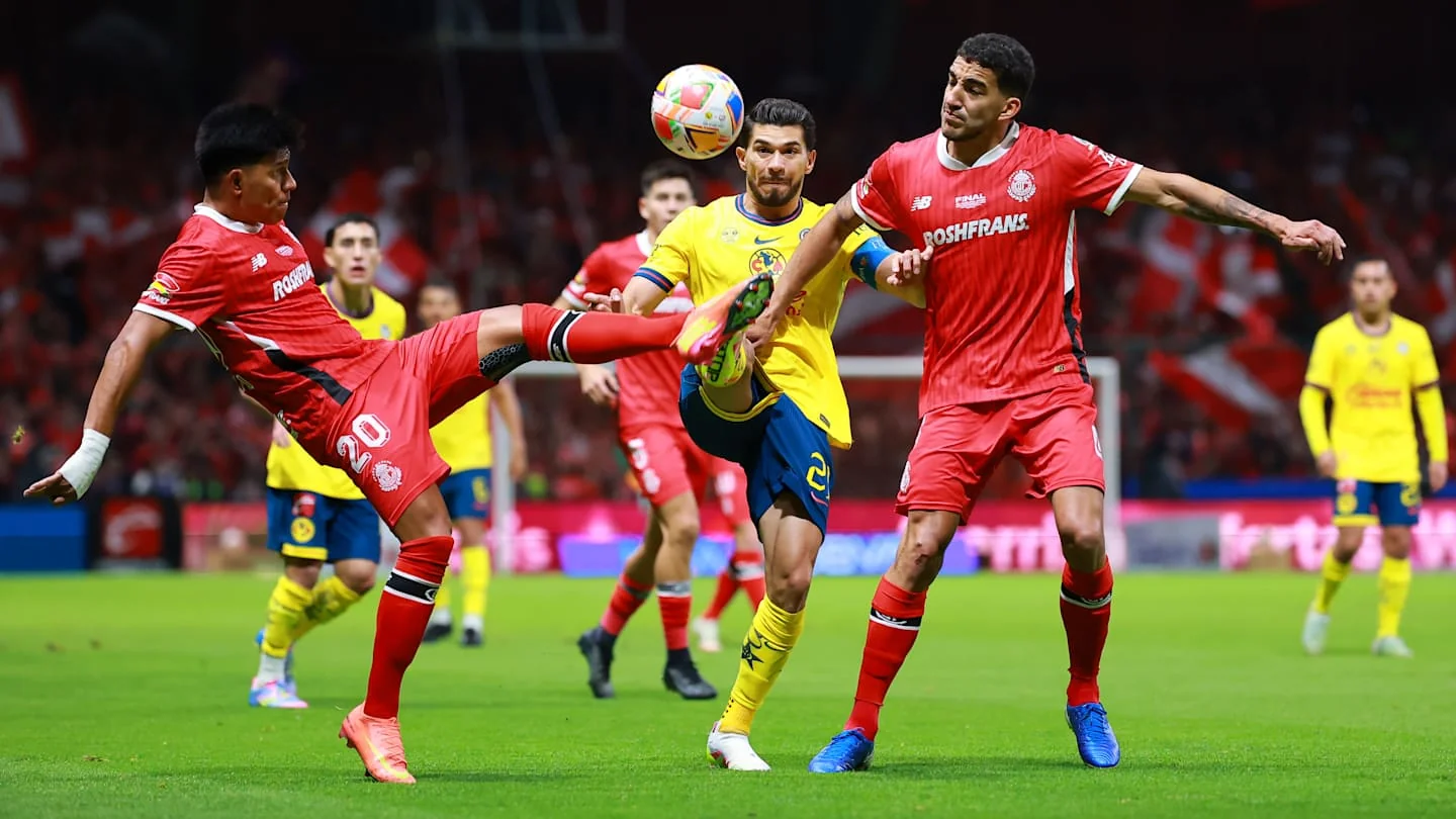 Toluca vs America momios probabilidades de los equ 20251109 023247