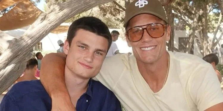 Tom Bradys Oldest Son Jack 18 Towers Over His Dads 20251128 155329