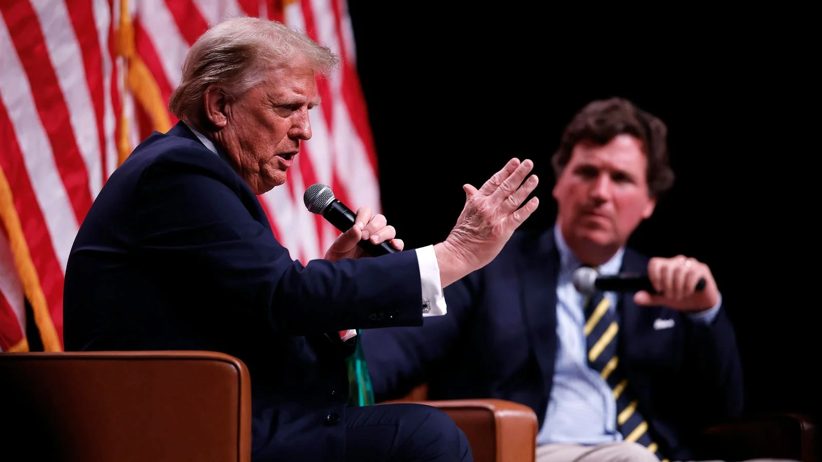Trump Defends Tucker Carlsons Nick Fuentes Intervi 20251117 145615