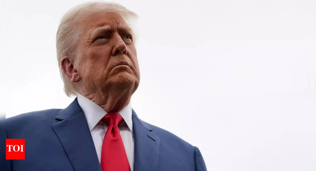 Trump to swear in Sergio Gor as ambassador to Indi 20251110 225559