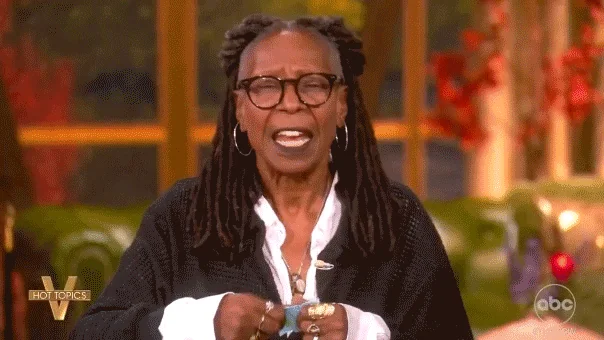 Whoopi Goldberg tears up co hosts note clarifying 20251104 182219
