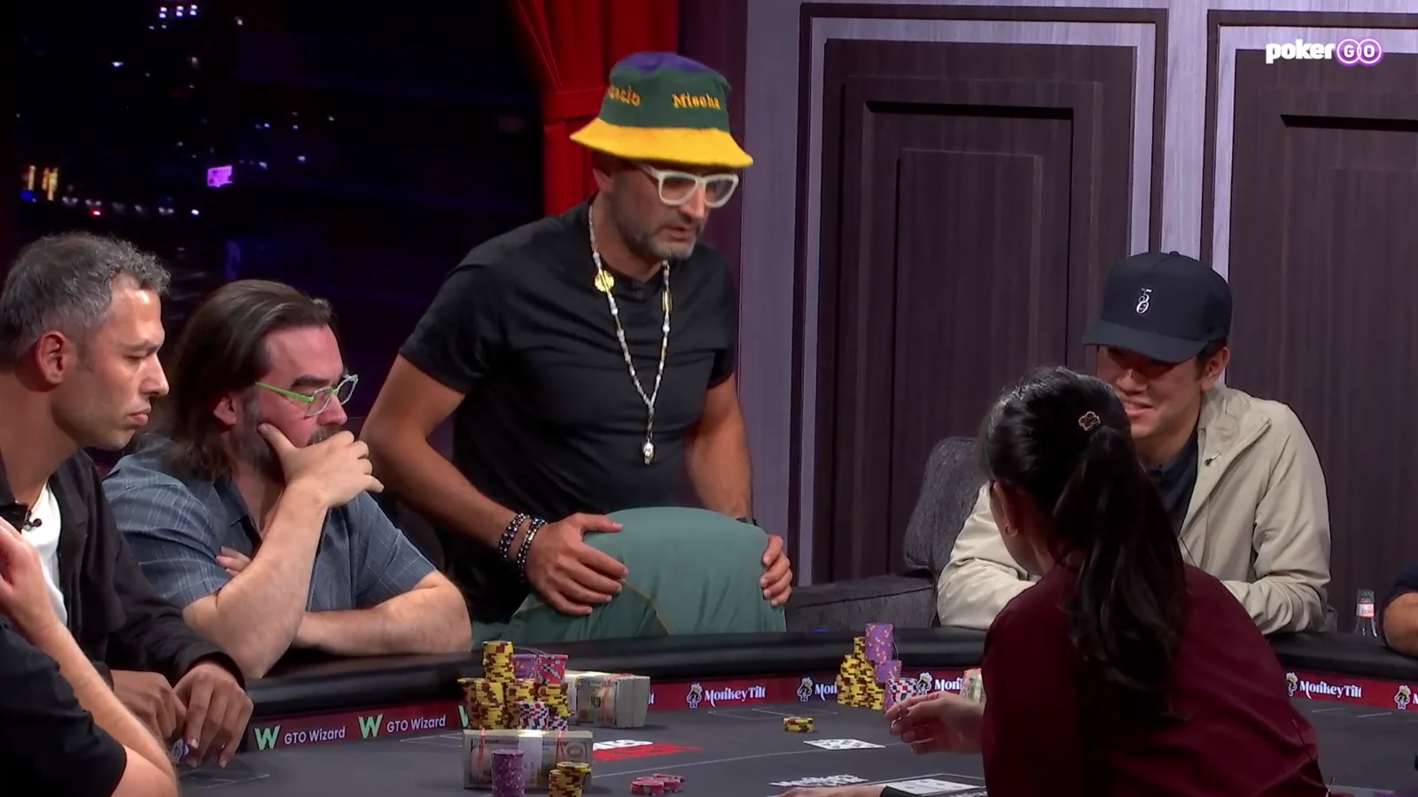 Antonio Esfandiari Wins One Of The Sickest Coolers 20251230 104949