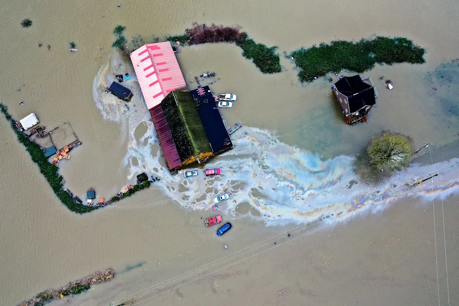 Live updates Historic flooding in Western Washingt 20251212 090221