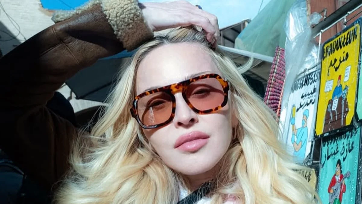 Madonna shows off glowing appearance as she celebr 20260101 070219