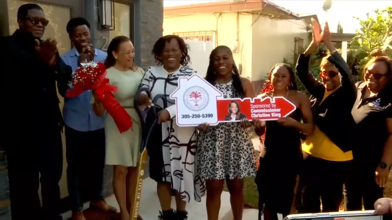 South Florida families cut the ribbon on new homes 20251231 161651