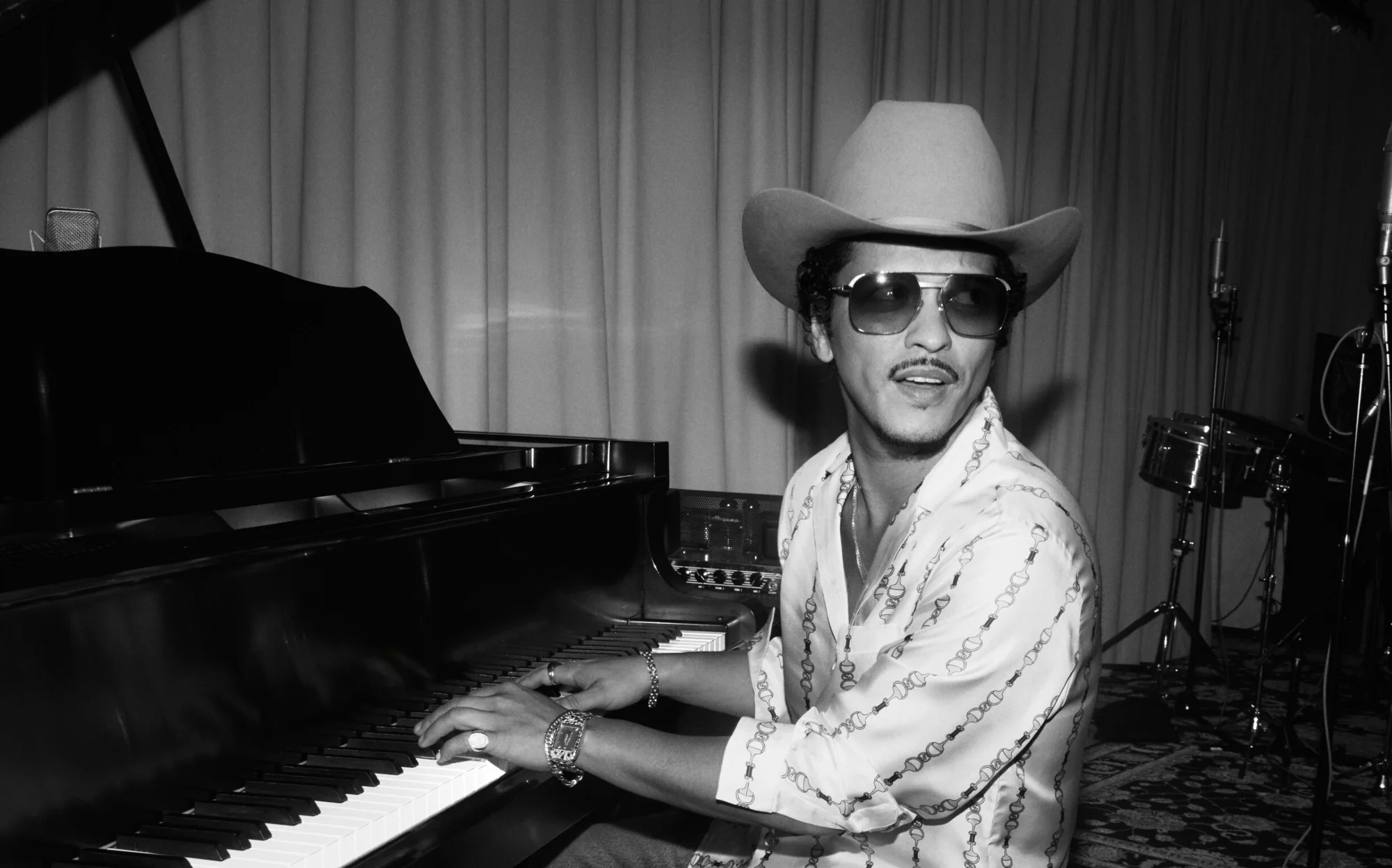 Bruno Mars massive 2026 world tour is coming to Lo 20260114 162833