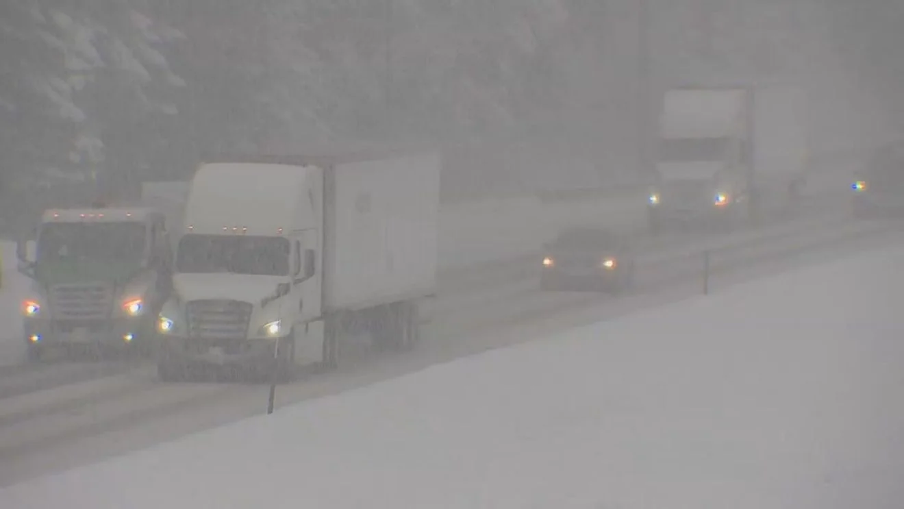 Cascade Mountains expecting blanket of 2 4 feet of 20260107 192454