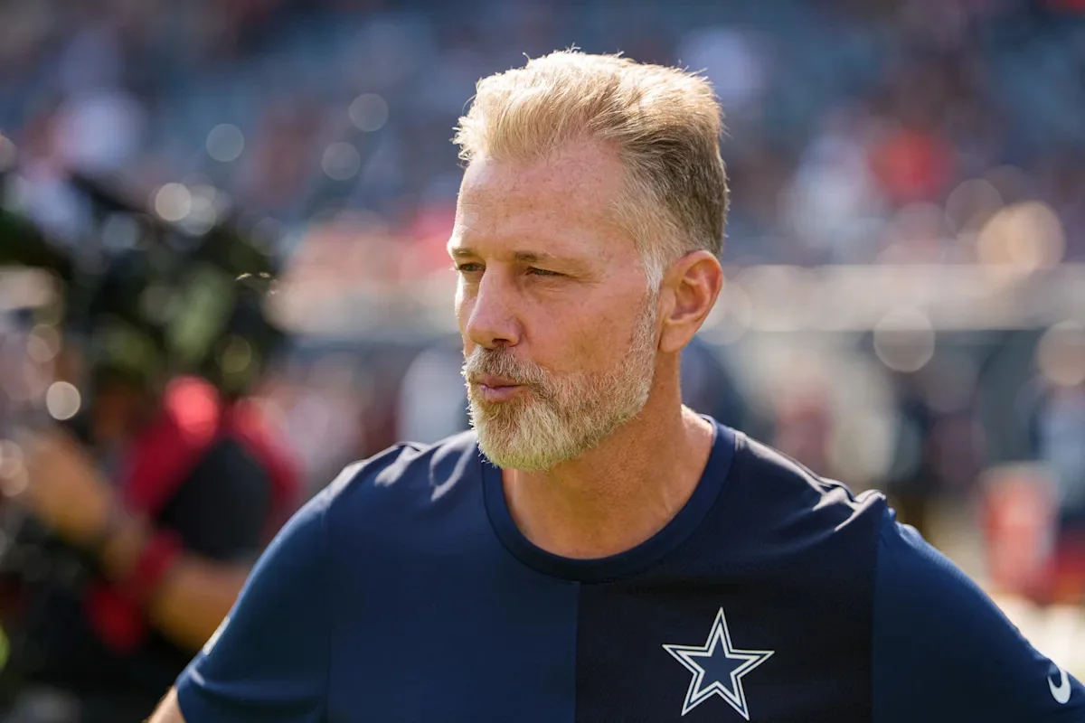 Cowboys reportedly fire DC Matt Eberflus after 1 s 20260106 163029
