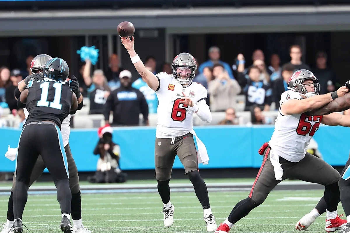 NFL playoff picture Bucs need help as Panthers don 20260103 160031