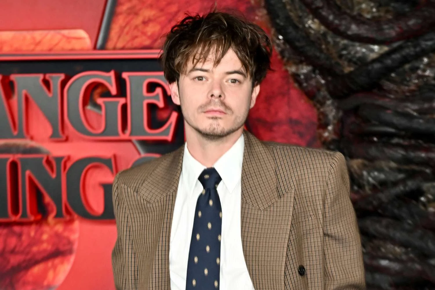 Stranger Things Star Charlie Heaton Says Tween Son 20260129 222554