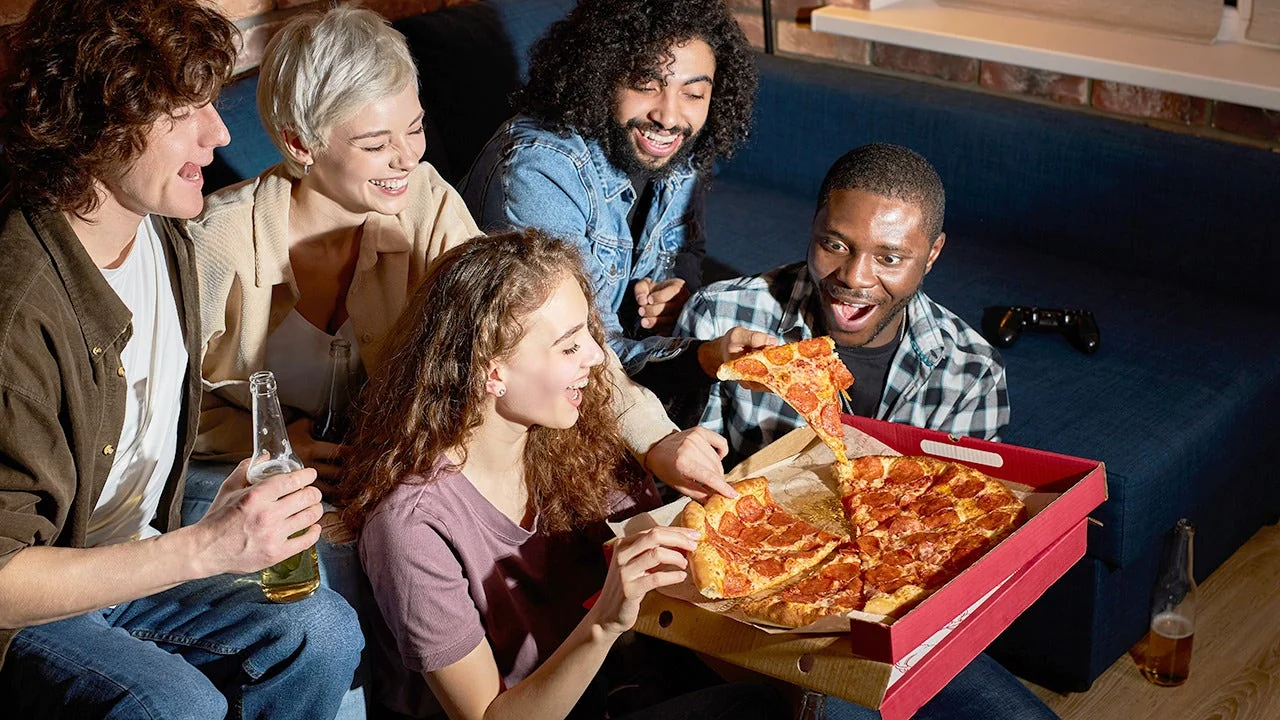 2026 Super Bowl food deals Where to find the best 20260208 163919