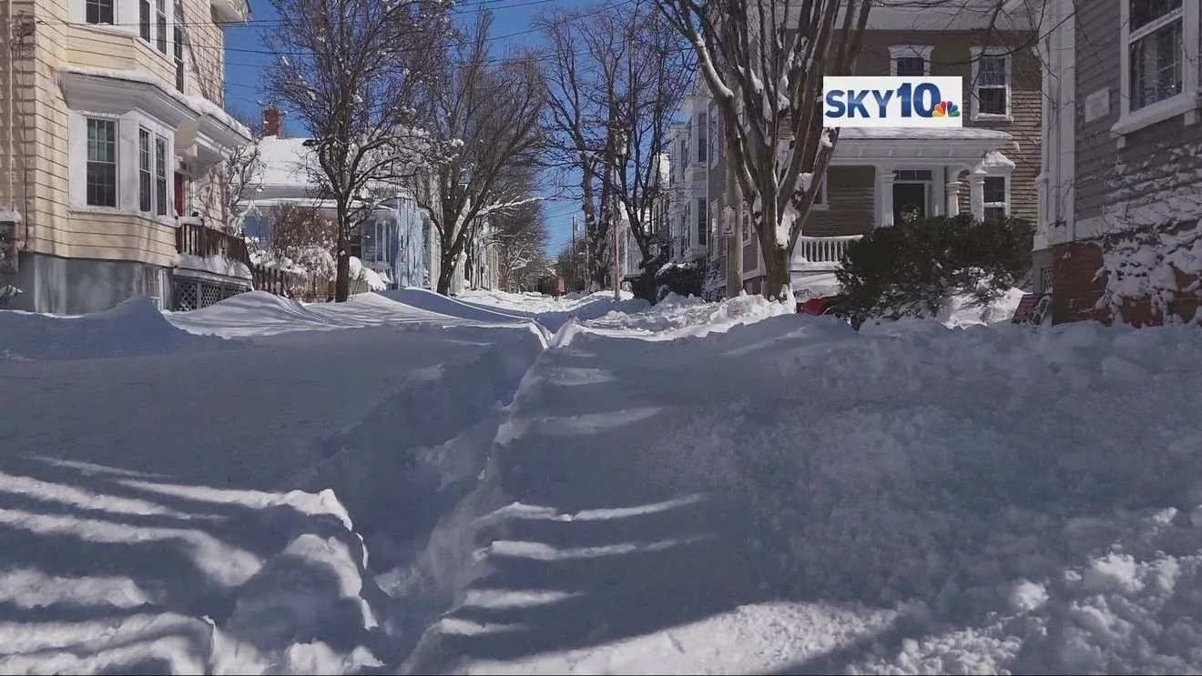 Connecticut sends snow removal resources to Rhode 20260226 201752