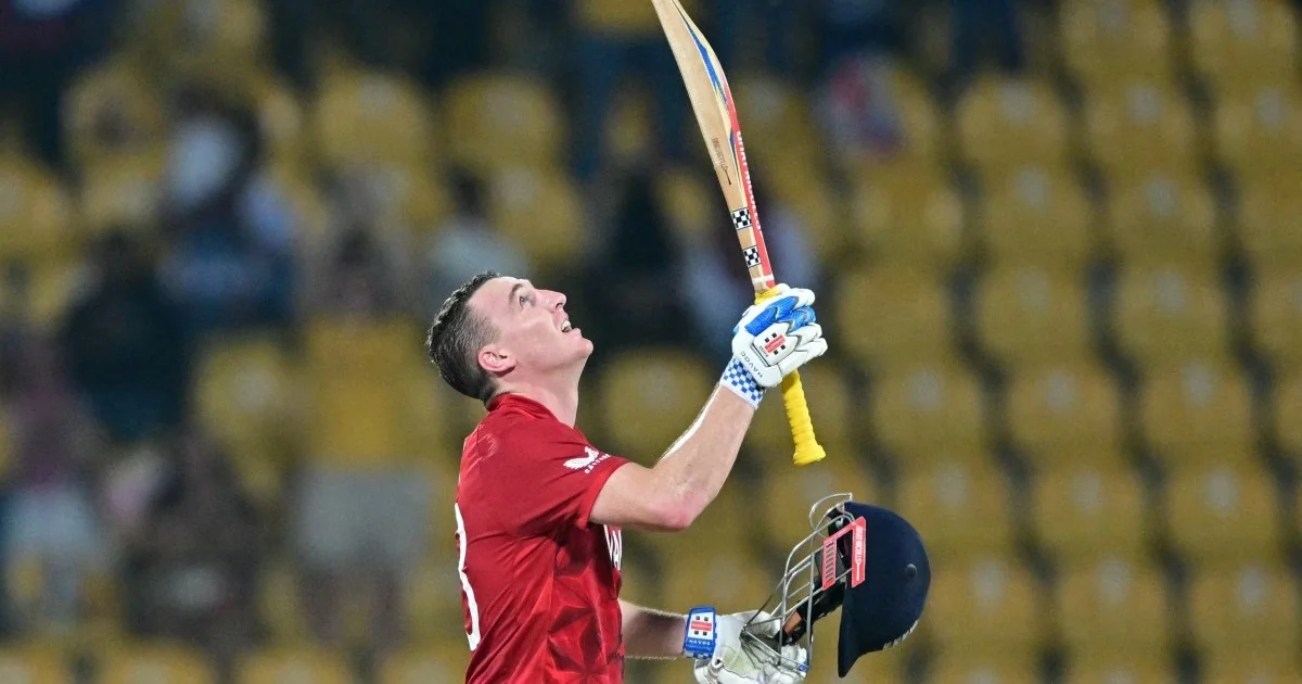 England beat Pakistan by two wickets to enter T20 20260225 045320
