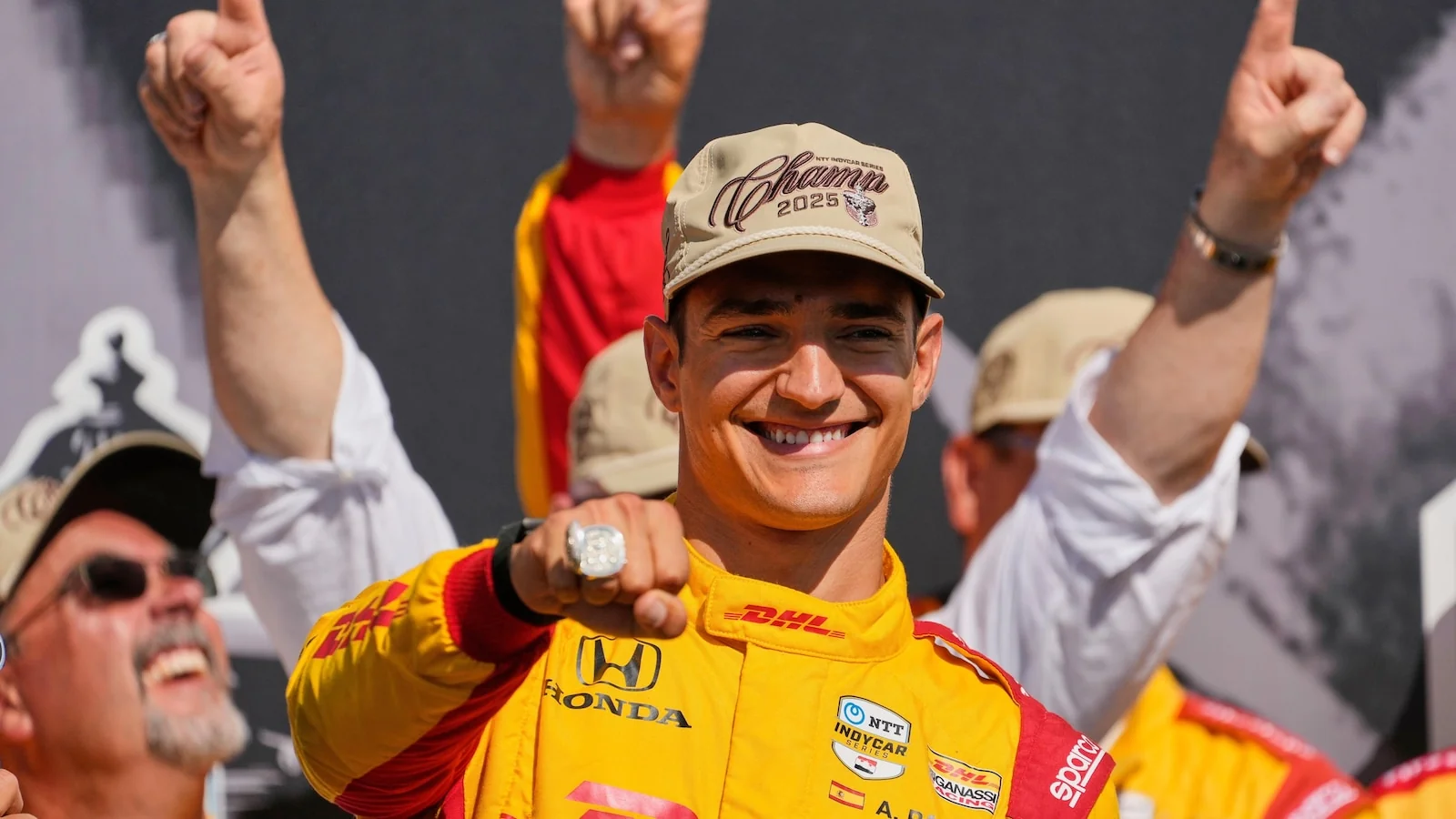 IndyCar roars into its season opener at St Petersb 20260227 160516