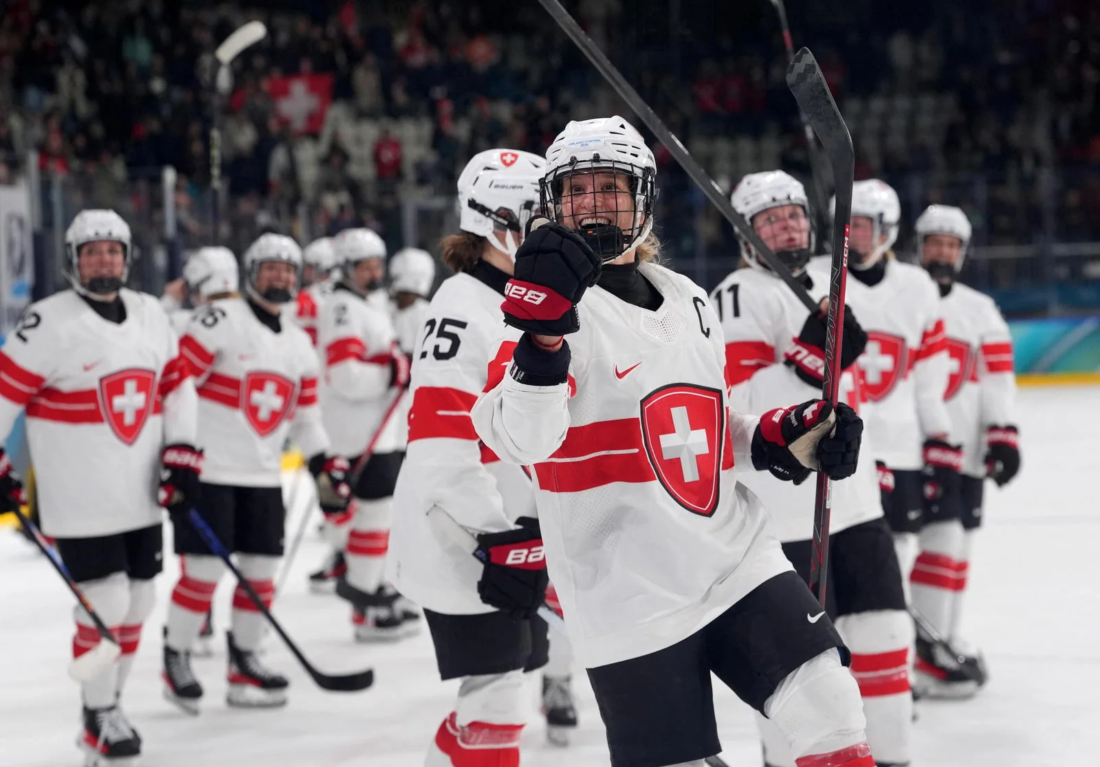 Olympic Womens Hockey Semifinalists Have One Thing 20260219 205603