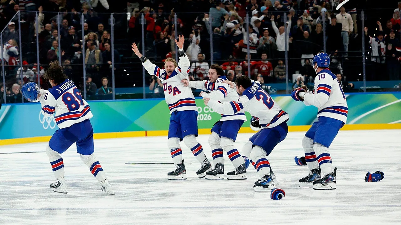 Team USA mens hockey arrives in Florida after winn 20260224 234307