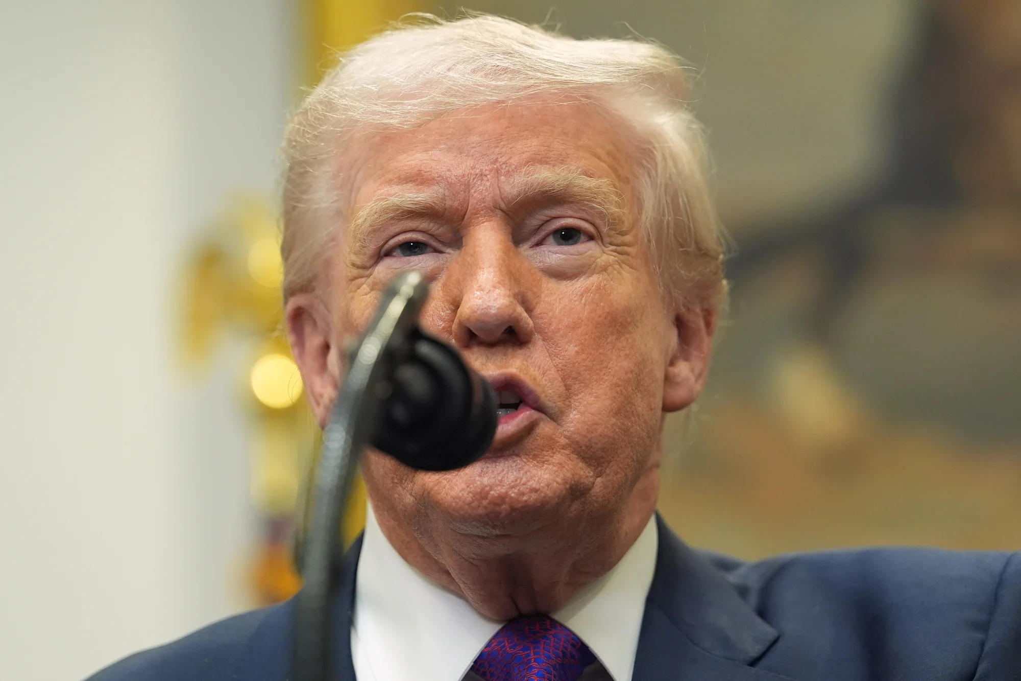 Trump pardons 5 former NFL players for crimes rang 20260213 070439
