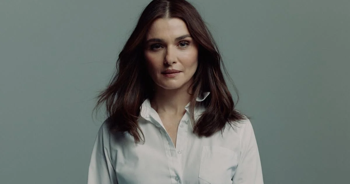 In Vladimir Rachel Weisz navigates steamy fantasie 20260303 155711