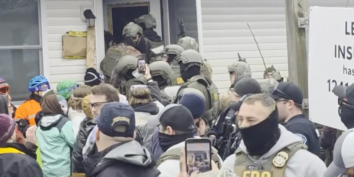 Suspect in South Burlington ICE operation remains 20260313 225729