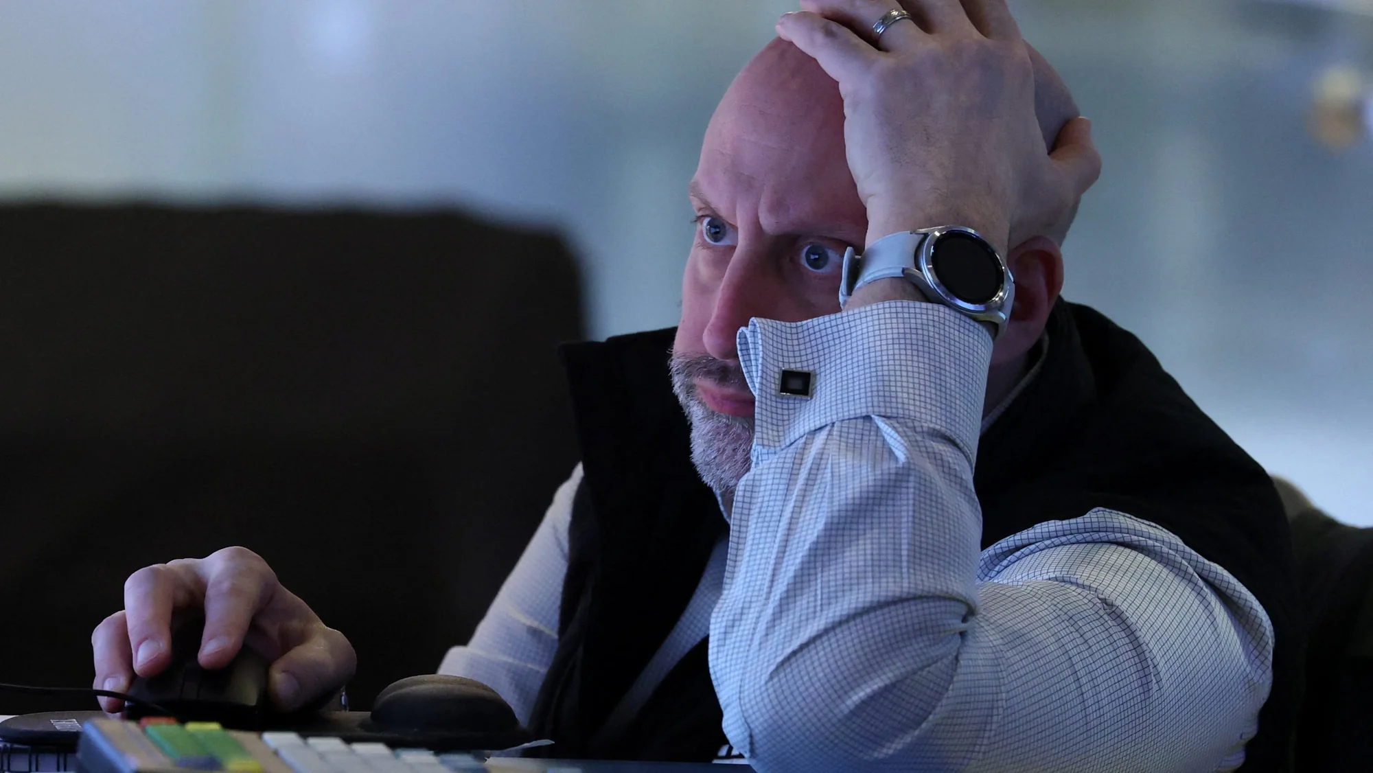 Wall St futures slip as Middle East conflict rages 20260306 144607