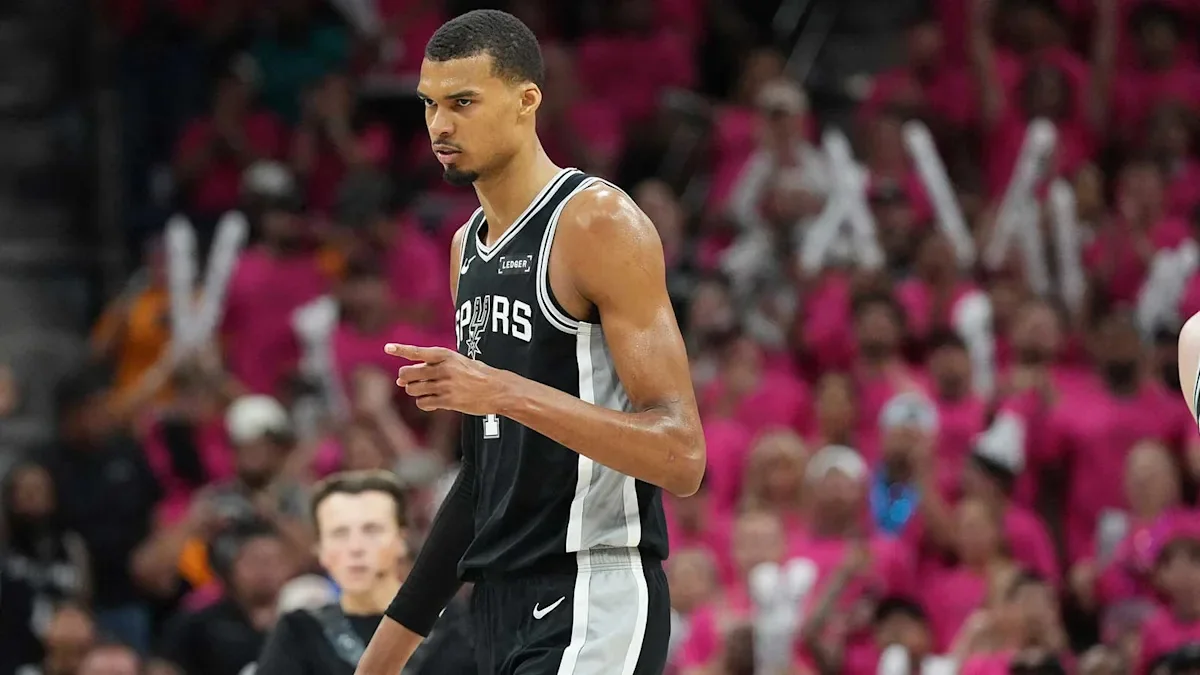 Dwyane Wades truth bomb about Spurs Victor Wembany 20260525 045355