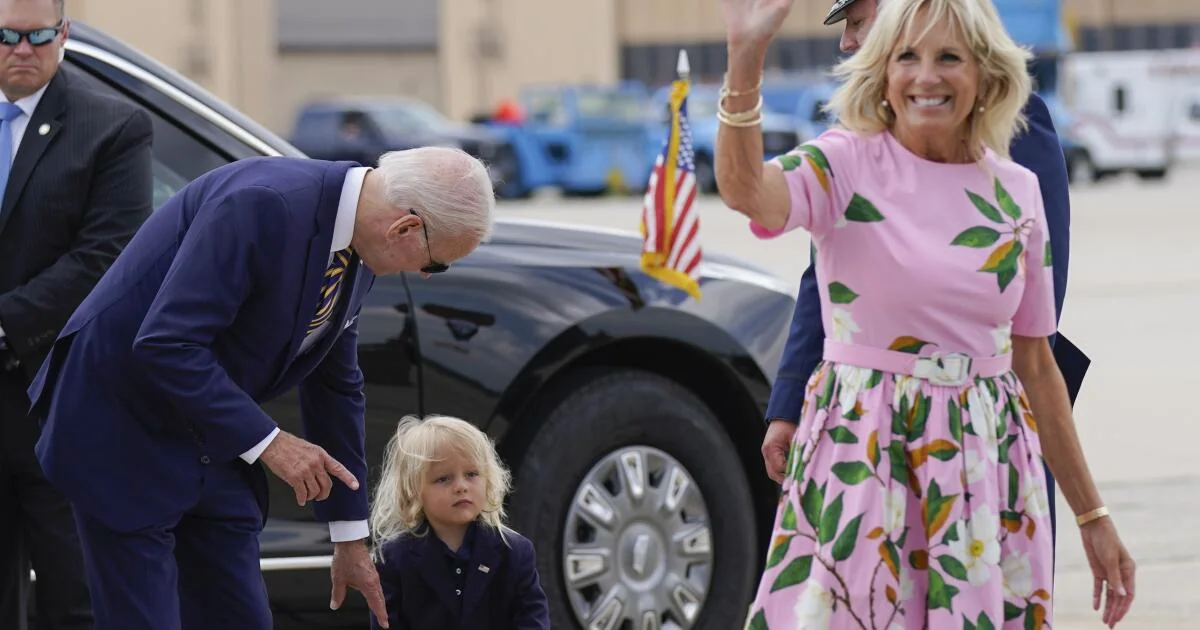 Unhelpful Top Democrats say Jill Bidens memoir is 20260601 134617